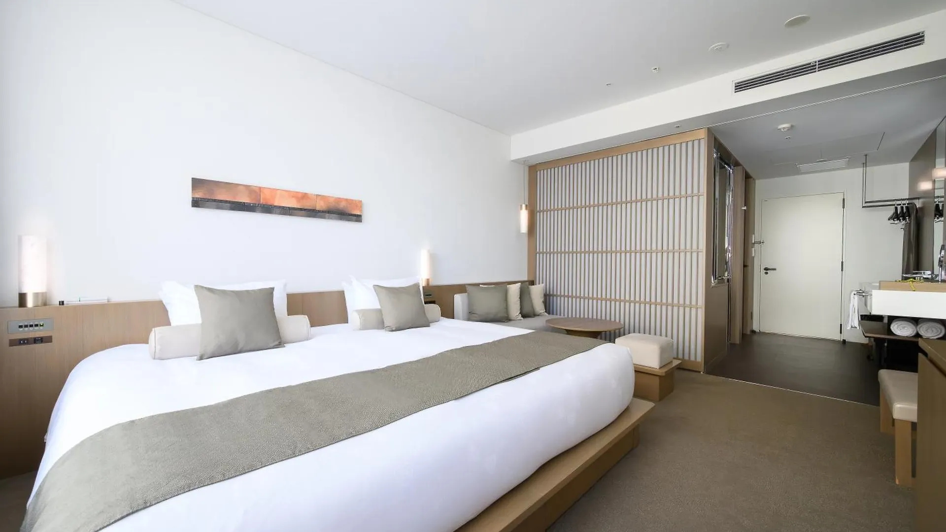 *****  The Royal Park Hotel Iconic Kyoto Japan